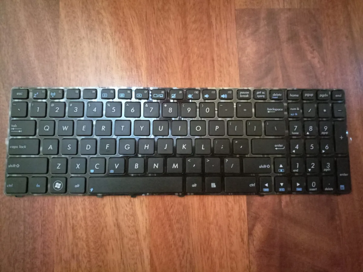 nova tastatura asus n71 n71j n71ja n71jq n71vg n55 n55sf
