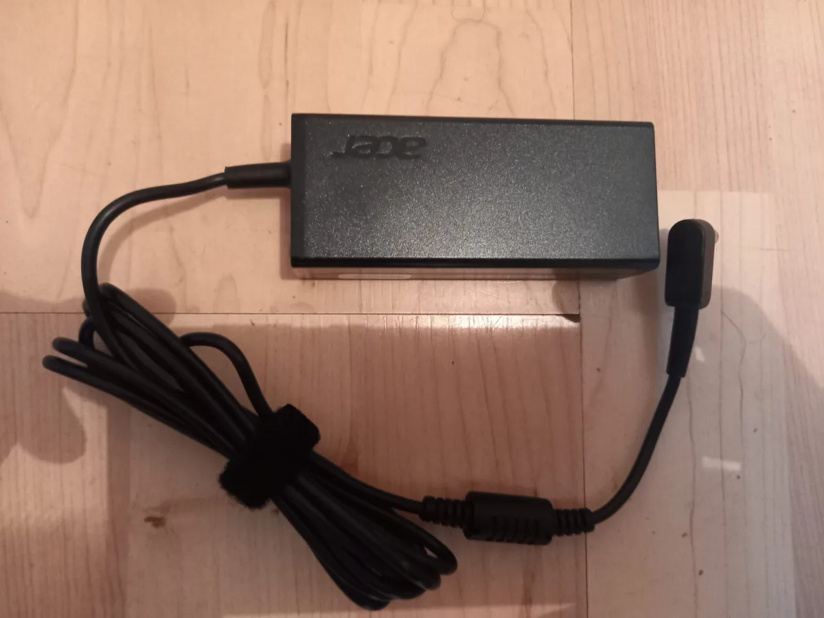 acer ES1-420 ES1-421 ES1-431 ES1-432 punjac original novo